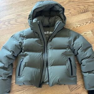 The Super Puff 2 O Shorty Rainstop